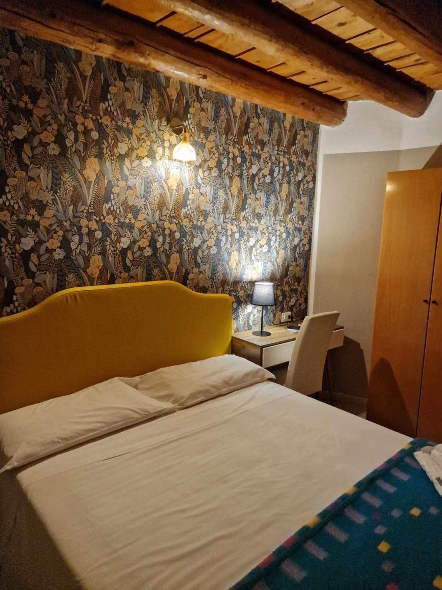 Locanda Al Centrale Caprino Veronese Luaran gambar