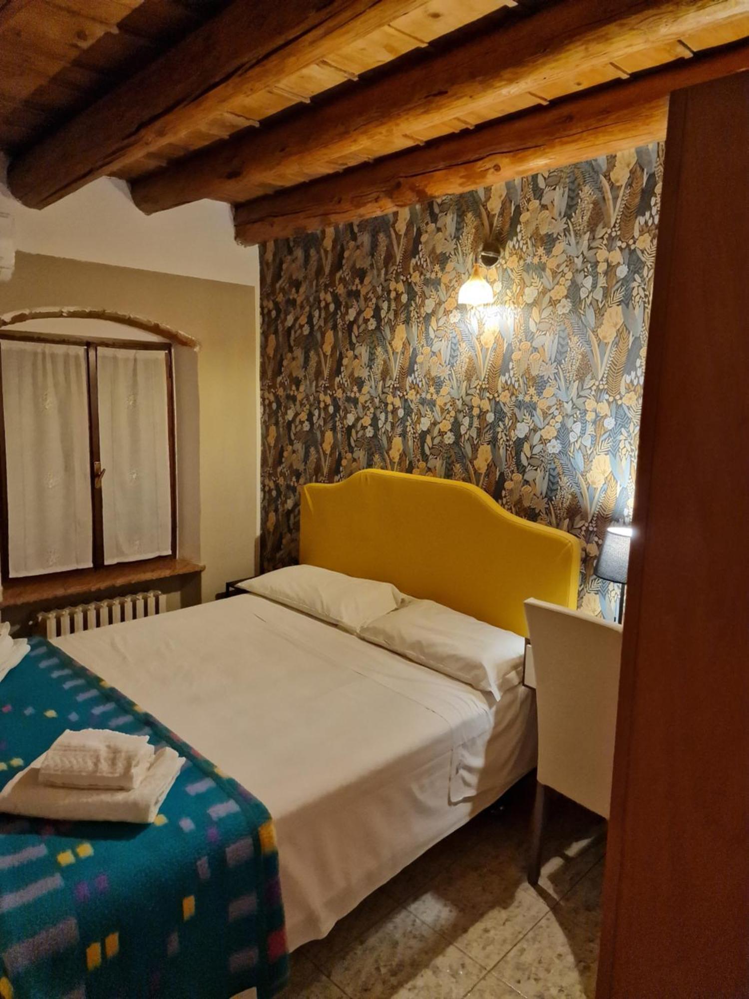 Locanda Al Centrale Caprino Veronese Luaran gambar