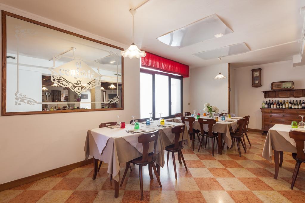 Locanda Al Centrale Caprino Veronese Luaran gambar