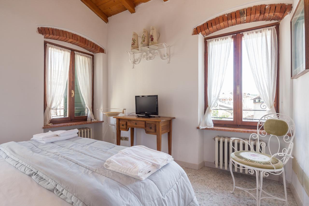 Locanda Al Centrale Caprino Veronese Luaran gambar